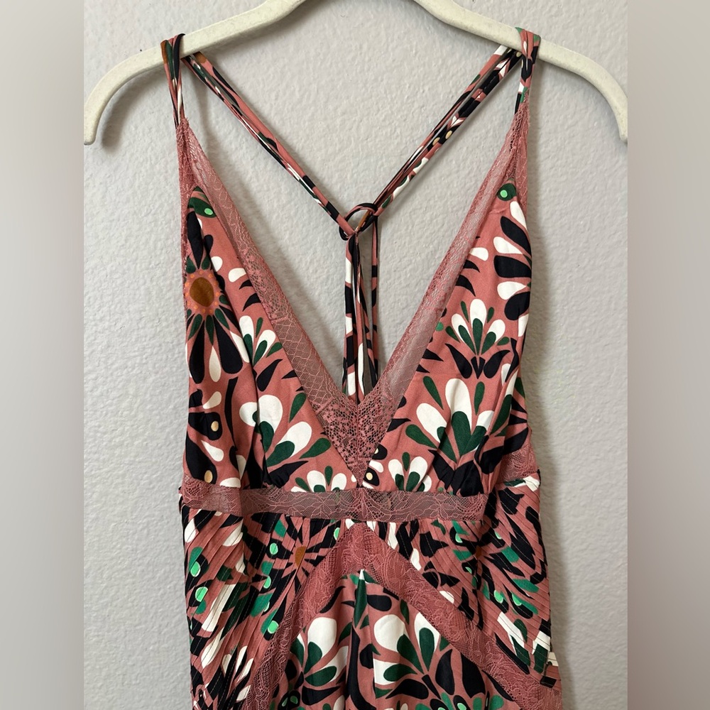Farm Rio Ainika Slip Dress - Picture 7 of 12